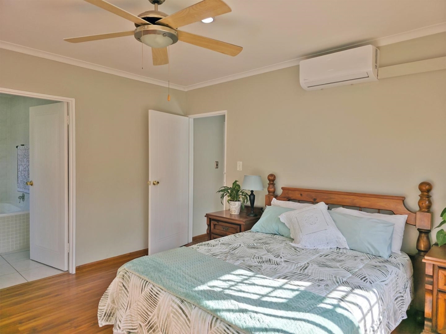3 Bedroom Property for Sale in Kleinbosch Western Cape